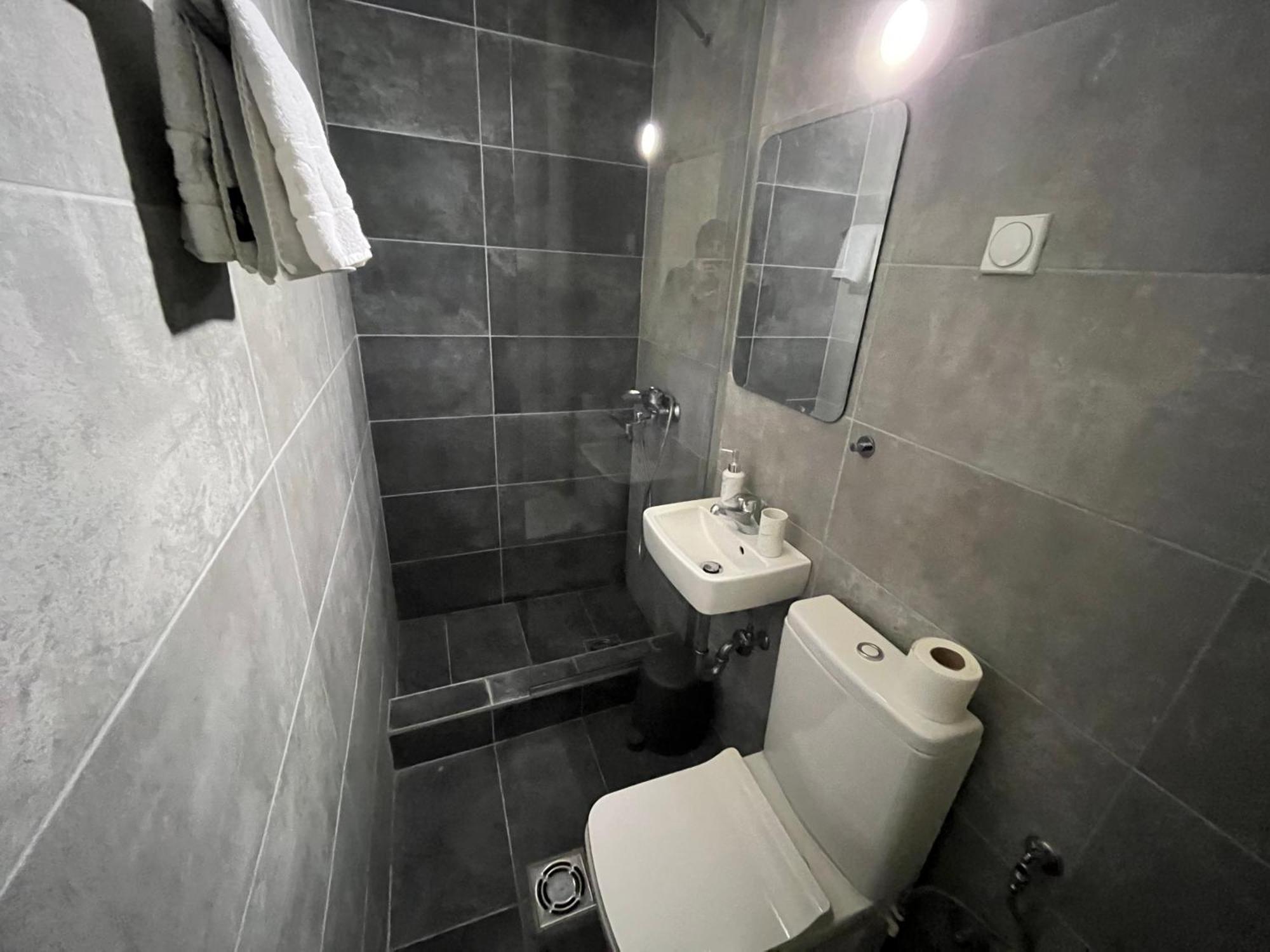 Central M - 5 Apartments Skopje Exterior foto