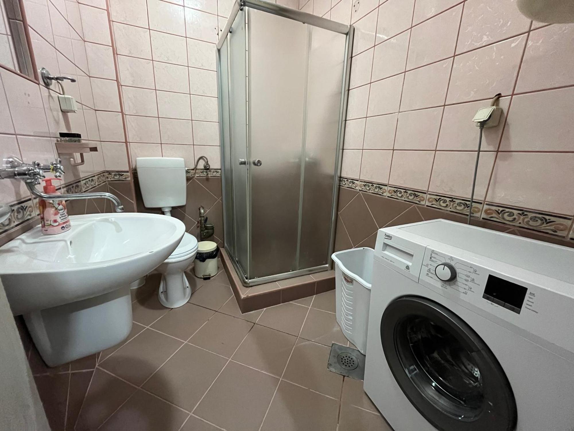 Central M - 5 Apartments Skopje Zimmer foto